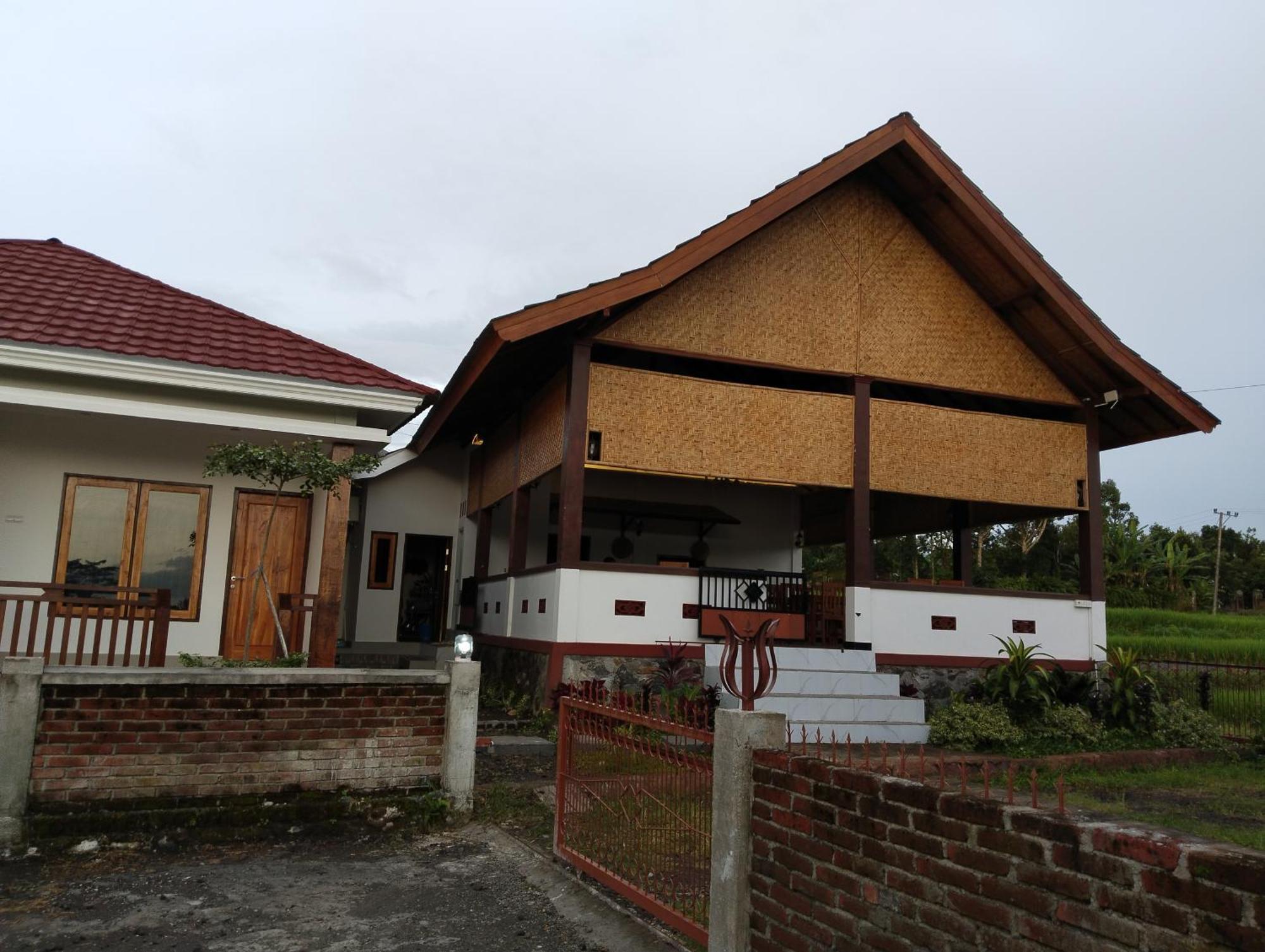 Nan Bungalows Tetebatu Exterior photo